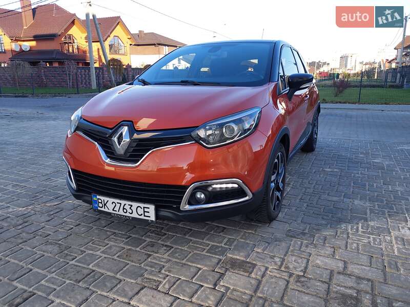 Внедорожник / Кроссовер Renault Captur 2015 в 
