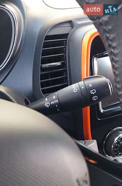Внедорожник / Кроссовер Renault Captur 2015 в 