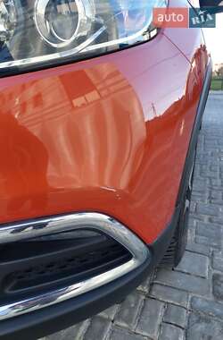 Внедорожник / Кроссовер Renault Captur 2015 в 