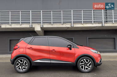 Внедорожник / Кроссовер Renault Captur 2015 в Киеве