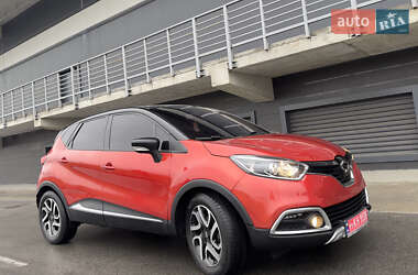 Внедорожник / Кроссовер Renault Captur 2015 в Киеве