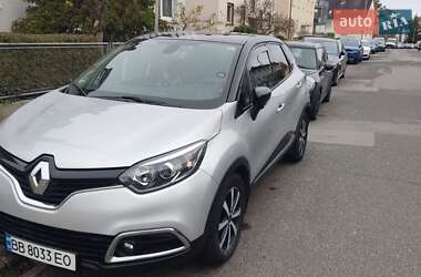 Позашляховик / Кросовер Renault Captur 2016 в Києві