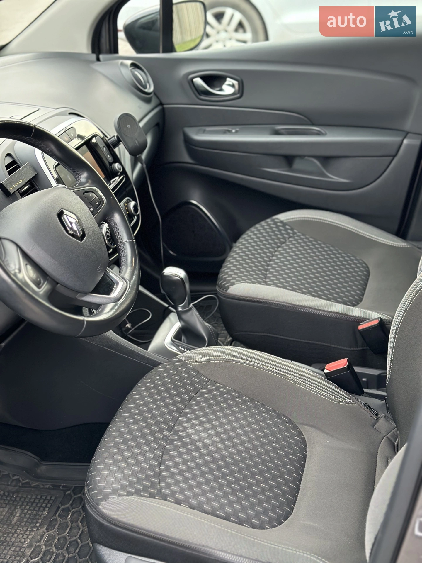 2017 Renault Captur - мініатюра 9