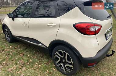 Внедорожник / Кроссовер Renault Captur 2015 в Кропивницком