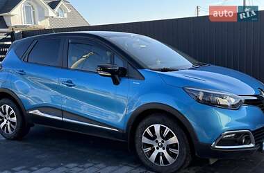 Позашляховик / Кросовер Renault Captur 2015 в Луцьку