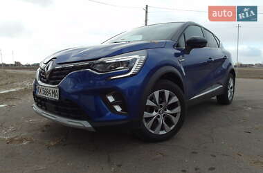Внедорожник / Кроссовер Renault Captur 2021 в 