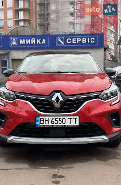 Внедорожник / Кроссовер Renault Captur 2023 в 