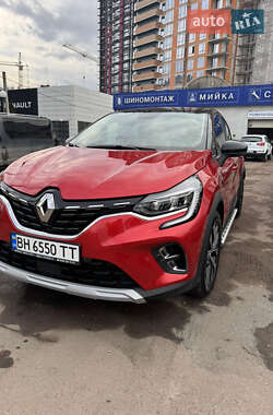 Позашляховик / Кросовер Renault Captur 2023 в Івано-Франківську