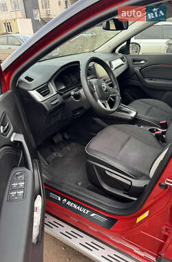 Внедорожник / Кроссовер Renault Captur 2023 в 