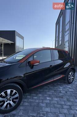 Внедорожник / Кроссовер Renault Captur 2016 в 