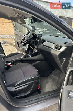 Внедорожник / Кроссовер Renault Captur 2020 в 