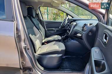 Внедорожник / Кроссовер Renault Captur 2014 в 