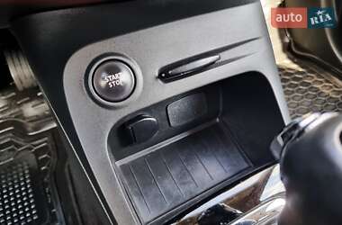 Внедорожник / Кроссовер Renault Captur 2014 в 