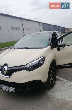 Позашляховик / Кросовер Renault Captur 2016 в Львові