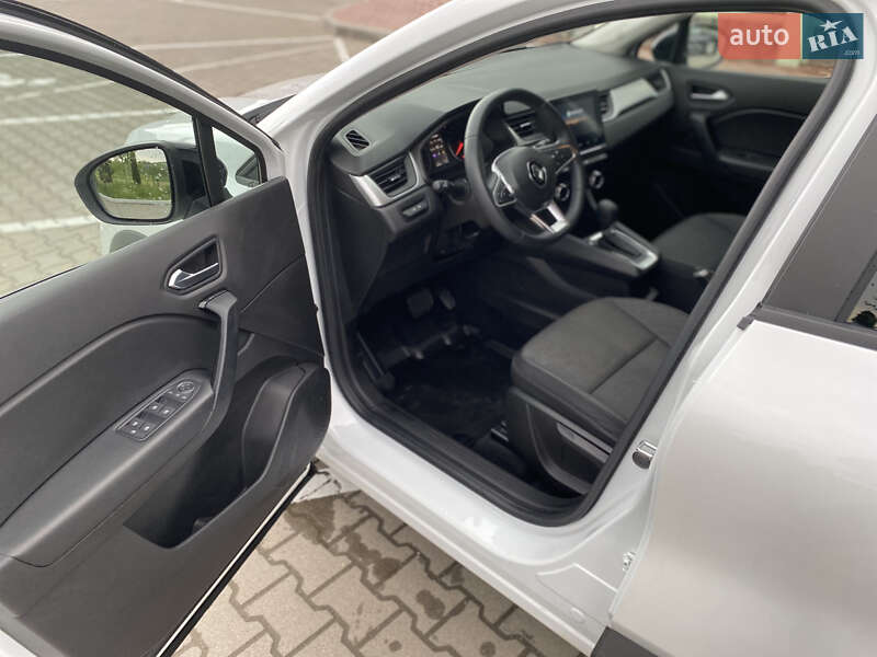 Позашляховик / Кросовер Renault Captur 2021 в Чернівцях