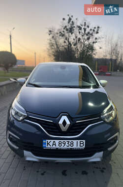 Внедорожник / Кроссовер Renault Captur 2017 в Смеле