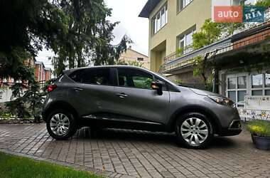 Внедорожник / Кроссовер Renault Captur 2016 в 