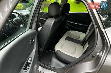 Внедорожник / Кроссовер Renault Captur 2016 в 