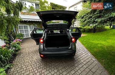 Внедорожник / Кроссовер Renault Captur 2016 в 