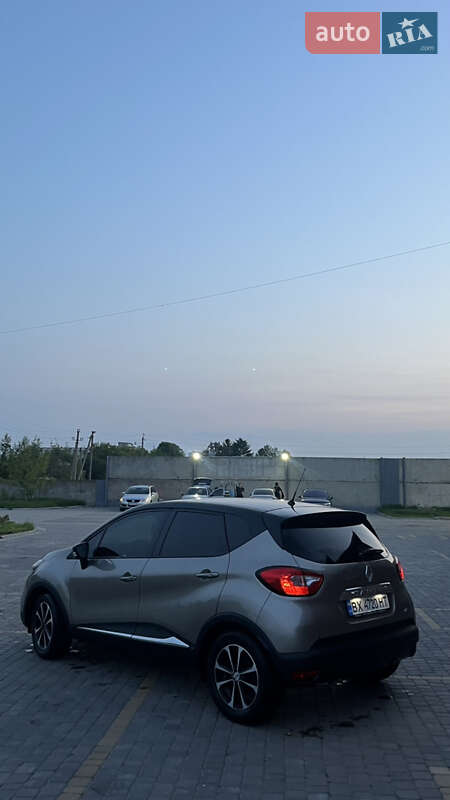 Внедорожник / Кроссовер Renault Captur 2013 в Теофиполе