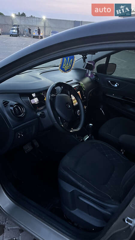 Внедорожник / Кроссовер Renault Captur 2013 в Теофиполе