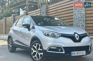 Внедорожник / Кроссовер Renault Captur 2016 в 
