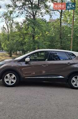 Внедорожник / Кроссовер Renault Captur 2014 в 
