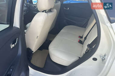 Внедорожник / Кроссовер Renault Captur 2015 в 