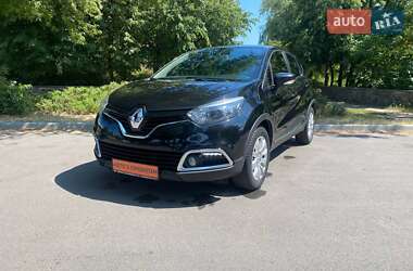 Внедорожник / Кроссовер Renault Captur 2015 в Черкассах