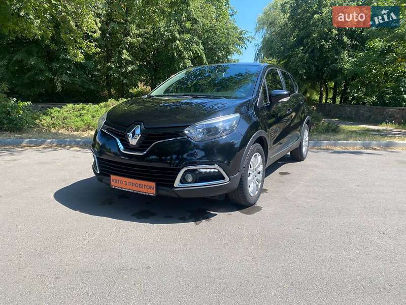 Внедорожник / Кроссовер Renault Captur 2015 в Черкассах