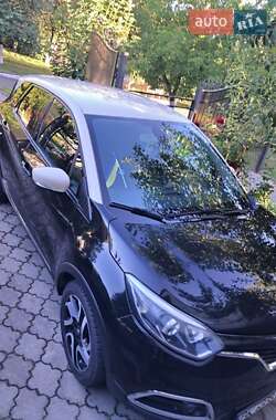 Позашляховик / Кросовер Renault Captur 2014 в Рівному