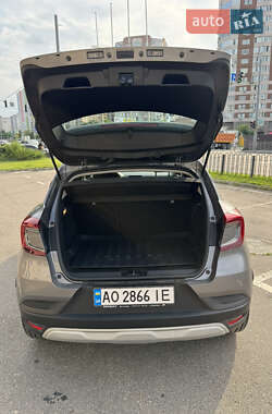Внедорожник / Кроссовер Renault Captur 2023 в 