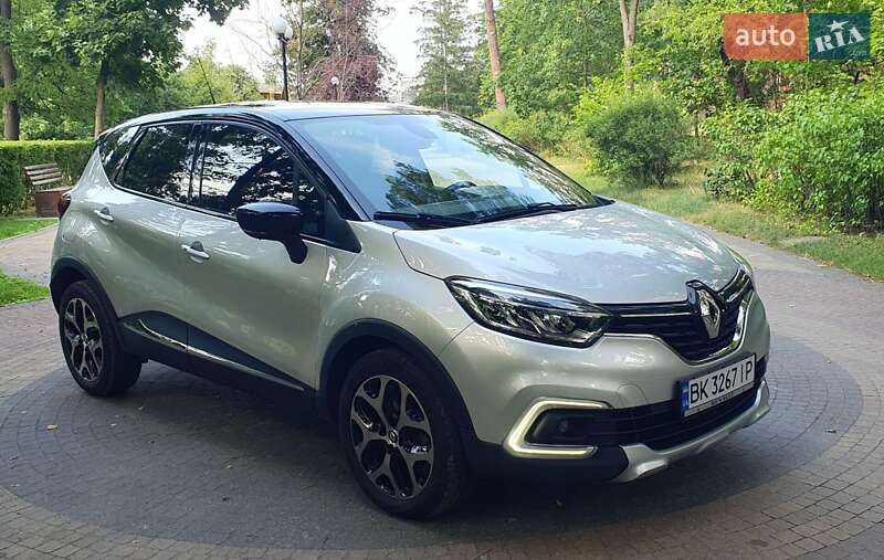 Внедорожник / Кроссовер Renault Captur 2018 в Киеве