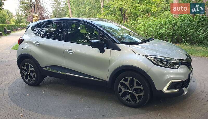 Внедорожник / Кроссовер Renault Captur 2018 в Киеве