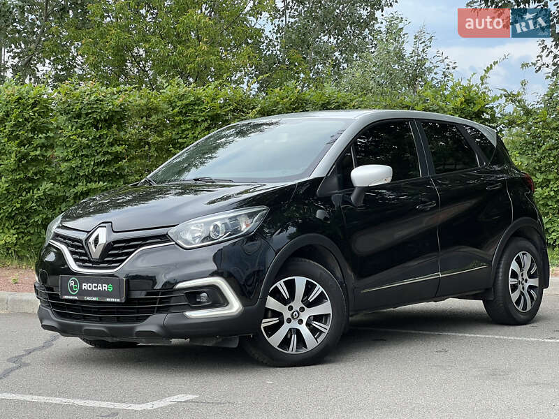 Внедорожник / Кроссовер Renault Captur 2019 в Киеве