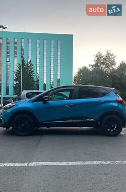 Позашляховик / Кросовер Renault Captur 2015 в Львові