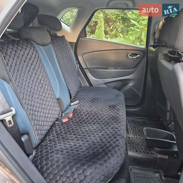 Позашляховик / Кросовер Renault Captur 2015 в Хмельницькому фото 3 Позашляховик / Кросовер Renault Captur 2015 в Хмельницькому