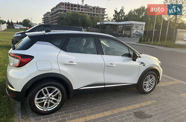 Внедорожник / Кроссовер Renault Captur 2020 в 