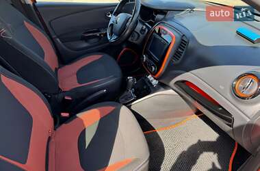 Внедорожник / Кроссовер Renault Captur 2014 в 