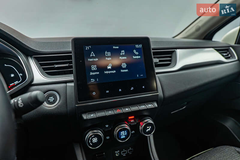 Внедорожник / Кроссовер Renault Captur 2021 в Киеве