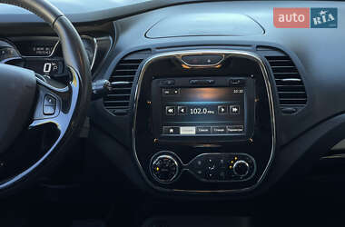 Внедорожник / Кроссовер Renault Captur 2013 в 