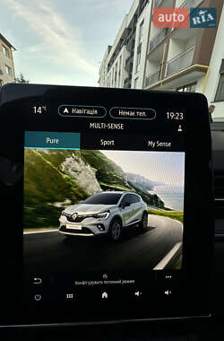 Внедорожник / Кроссовер Renault Captur 2020 в 