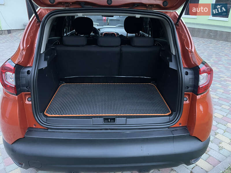 Позашляховик / Кросовер Renault Captur 2017 в Хмельницькому фото 9 Позашляховик / Кросовер Renault Captur 2017 в Хмельницькому