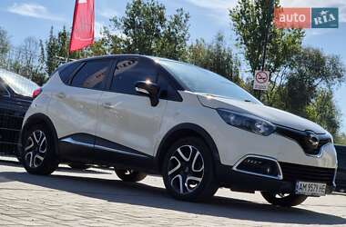Внедорожник / Кроссовер Renault Captur 2015 в 