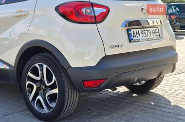 Внедорожник / Кроссовер Renault Captur 2015 в 