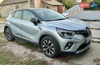 Внедорожник / Кроссовер Renault Captur 2023 в Каменском