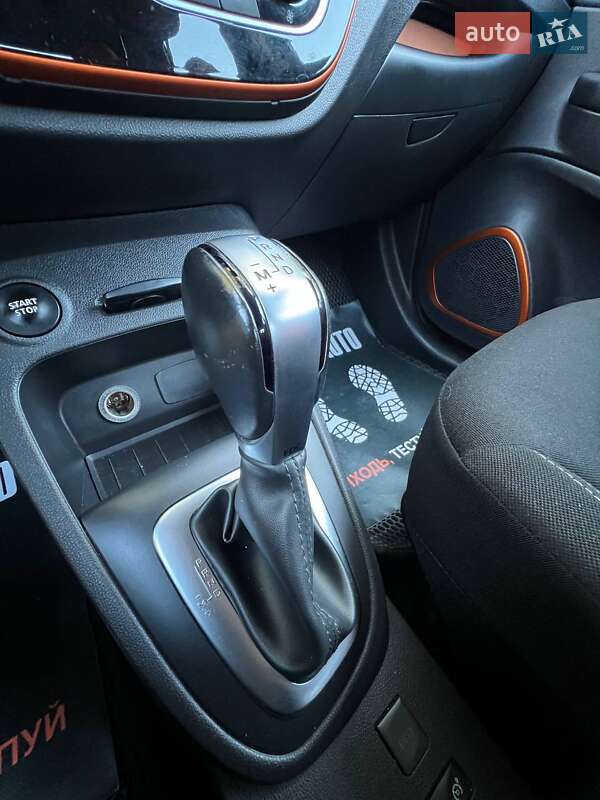 Внедорожник / Кроссовер Renault Captur 2017 в Хмельницком фото 22 Внедорожник / Кроссовер Renault Captur 2017 в Хмельницком