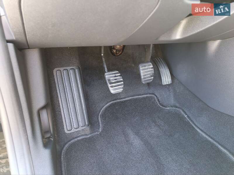 Внедорожник / Кроссовер Renault Captur 2017 в Ивано-Франковске