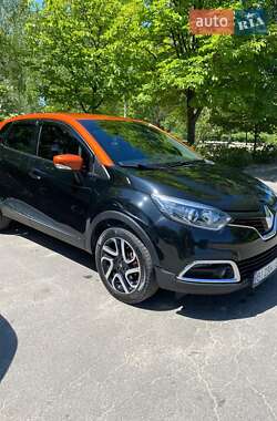 Внедорожник / Кроссовер Renault Captur 2015 в Горишних Плавнях