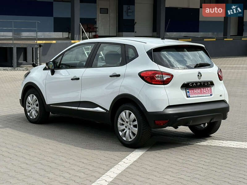 Позашляховик / Кросовер Renault Captur 2015 в Рівному фото 12 Позашляховик / Кросовер Renault Captur 2015 в Рівному